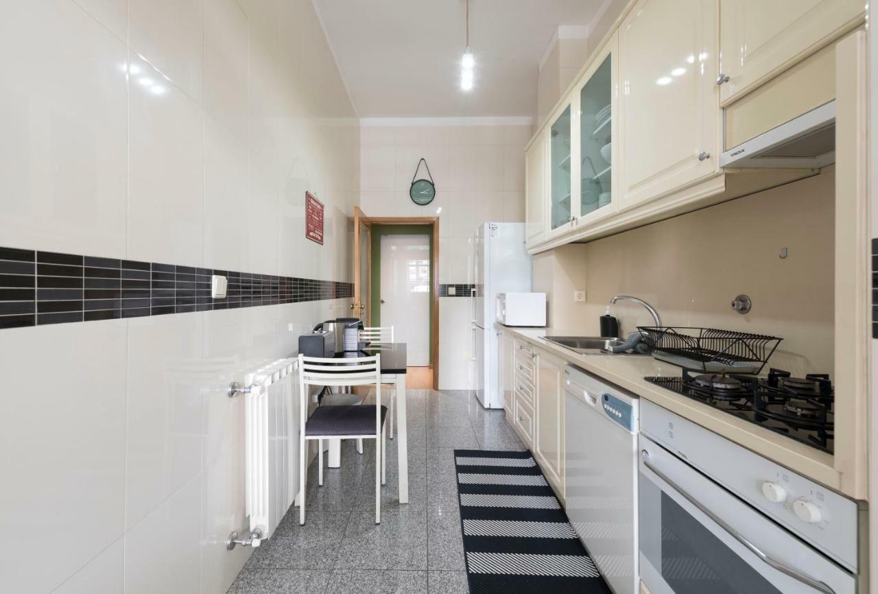 Lovelystay - The Porto Getaway W/ Free Parking Exterior photo